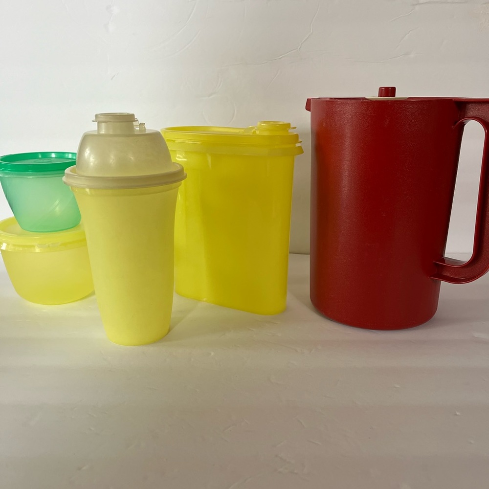 Tupperware Vintage Lot Pitcher Shaker Storage Container Classic yellow Retro